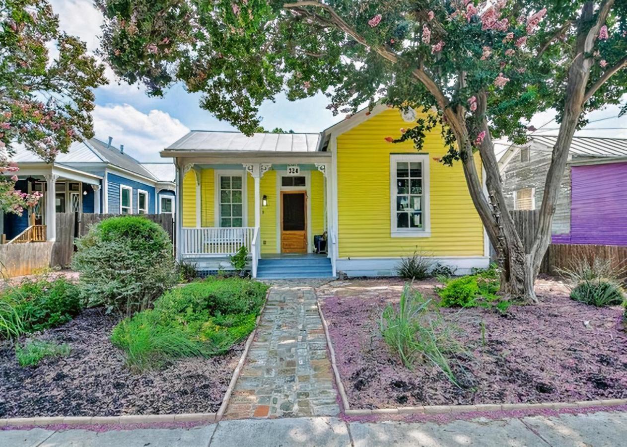 Downtown Historic 2Bdrm, Walk To Riverwalk, Alamo; Beautifully Renovated! San Antonio Exterior photo